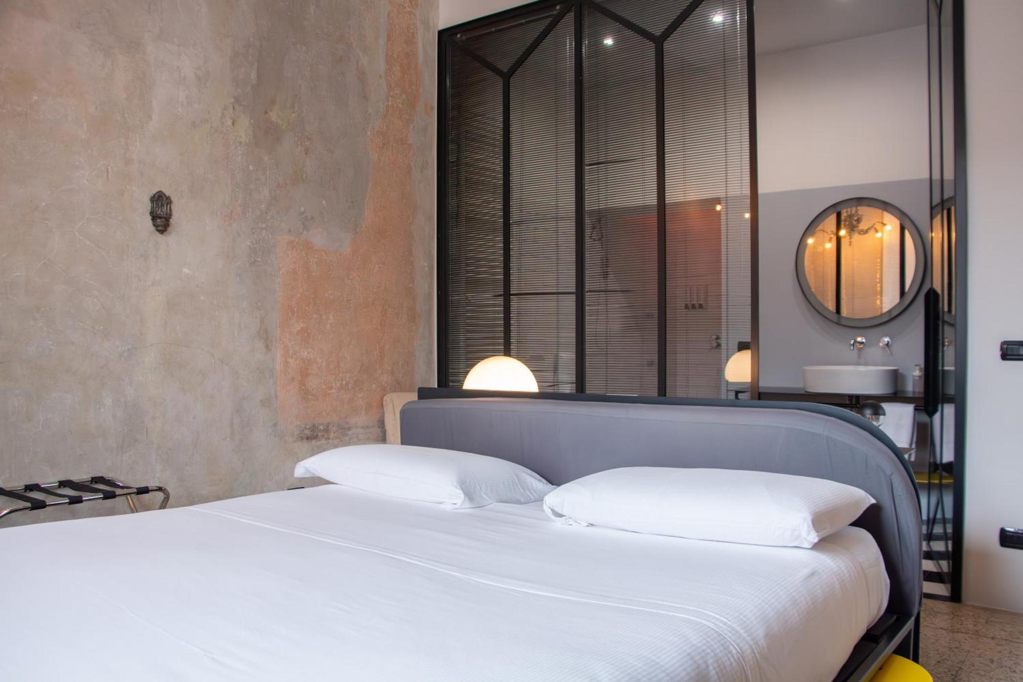 Tutt 'E Sant Luxury Rooms Naples Luaran gambar